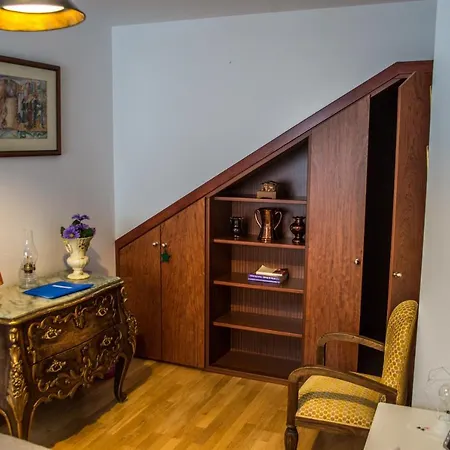 Independientes Céntricas Baño Privado Alloggio in famiglia *